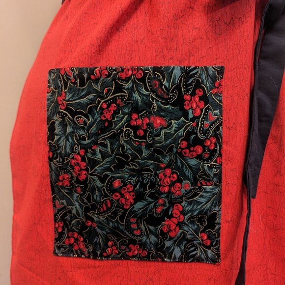 NWT Handmade Reversible Apron - Christmas holly and red grain - One Size - OOAK - Picture 4 of 4